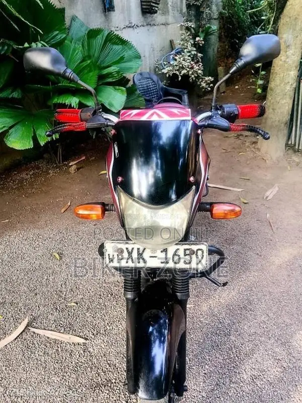 Bajaj Platina 2012 Motorbike (Used)