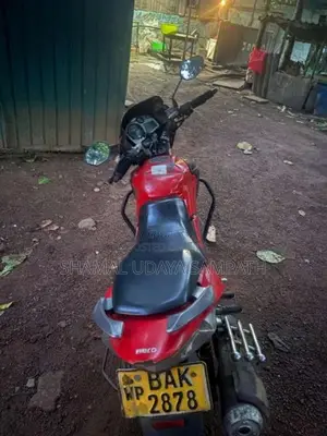 Hero-Honda Xtreme 2013 Motorbike (Used)