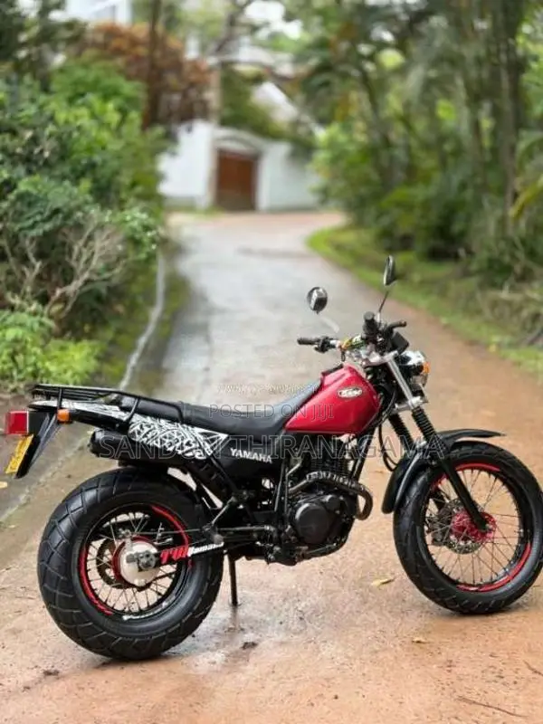 Yamaha TW 2020 Motorbike (Used)