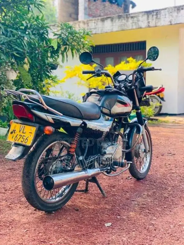 Bajaj CT-100 2010 Motorbike (Used)