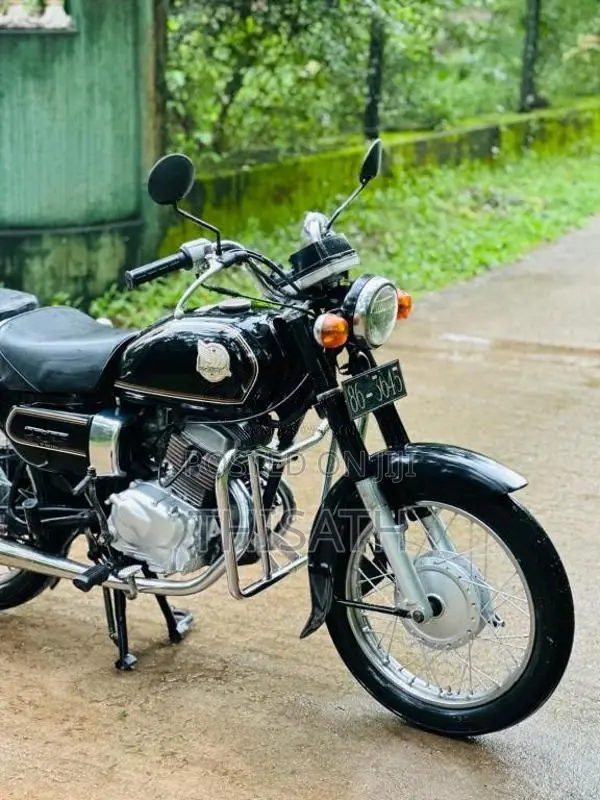 Honda CD125 1981 Motorbike (Used)
