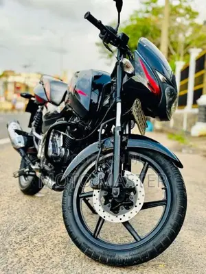 Bajaj Pulsar 150 2015 Motorbike (Used)