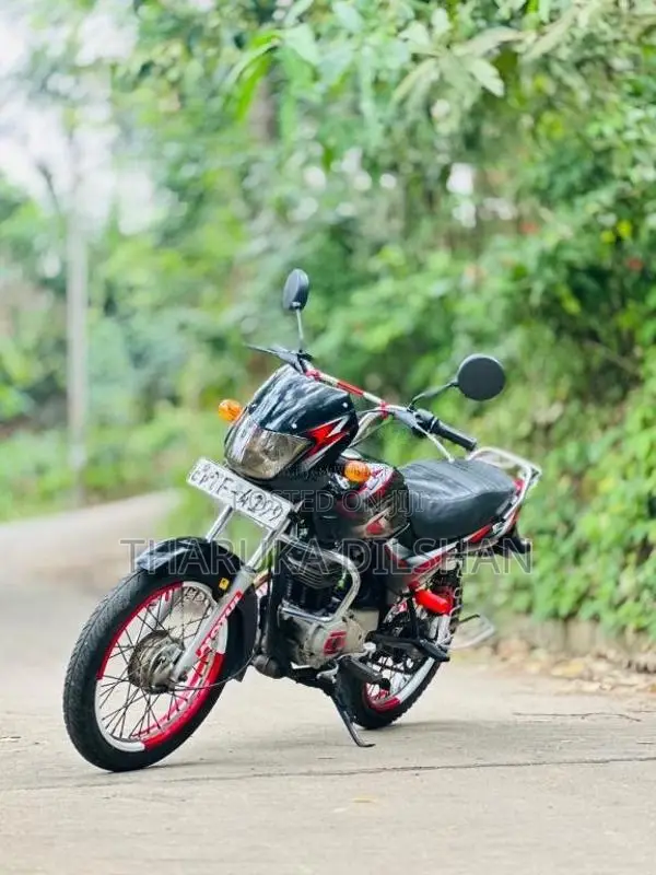 Bajaj CT-100 2006 Motorbike (Used)