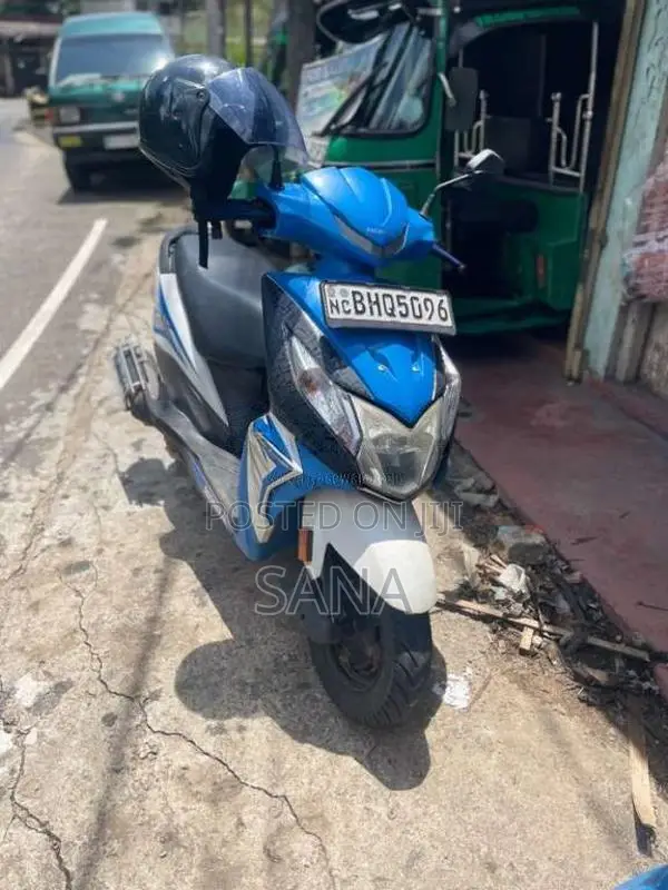 Honda Dio 2019 Motorbike (Used)