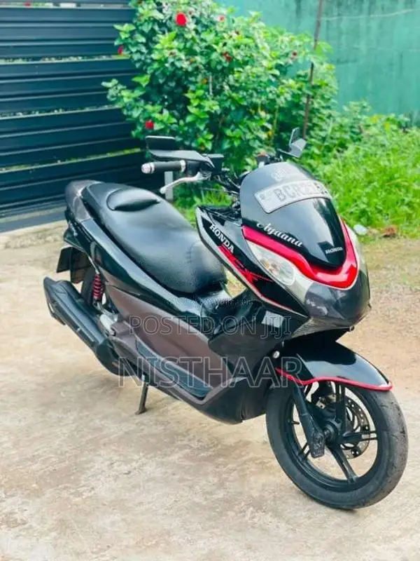 Honda Pcx 125 2015 Motorbike (Used)