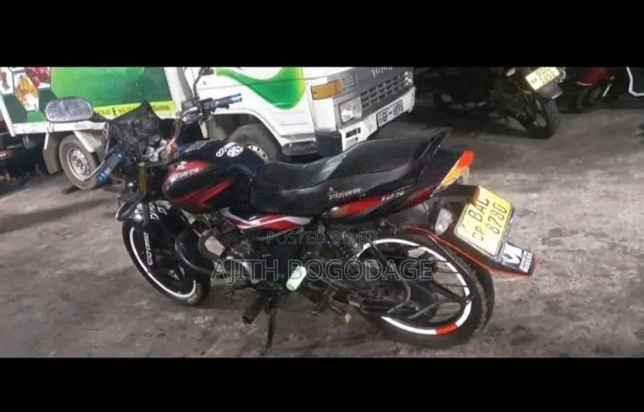 Bajaj Discover 2013 Motorbike (Used)