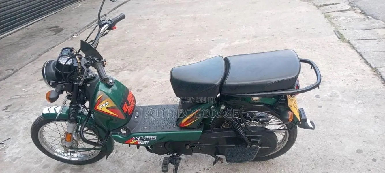 TVS XL 100 2025 Motorbike (Used)