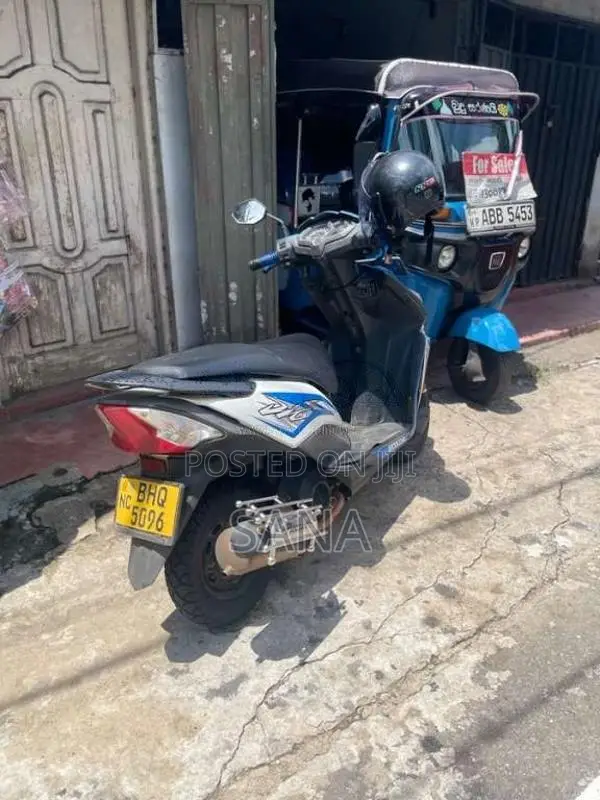 Honda Dio 2019 Motorbike (Used)