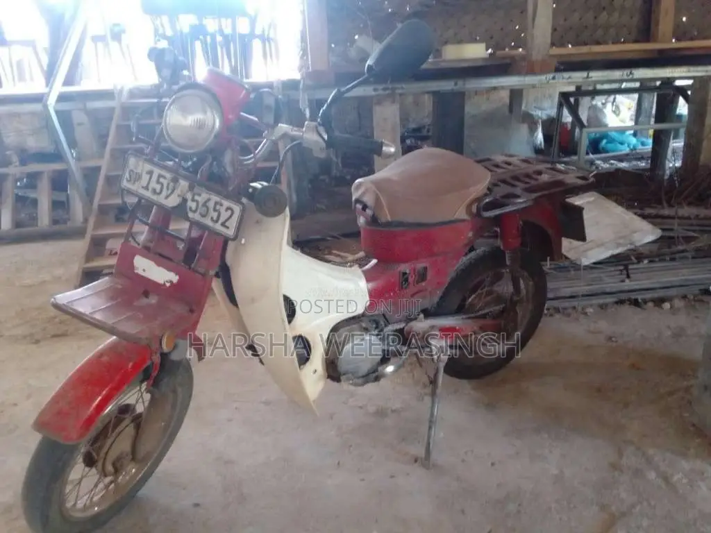 Bajaj Md90 2000 Motorbike (Used)