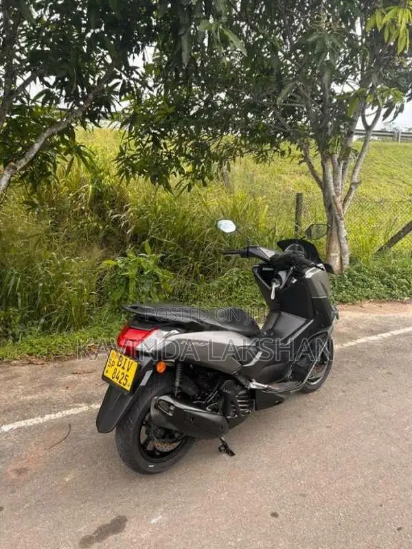 Yamaha NMax 2020 Motorbike (Used)