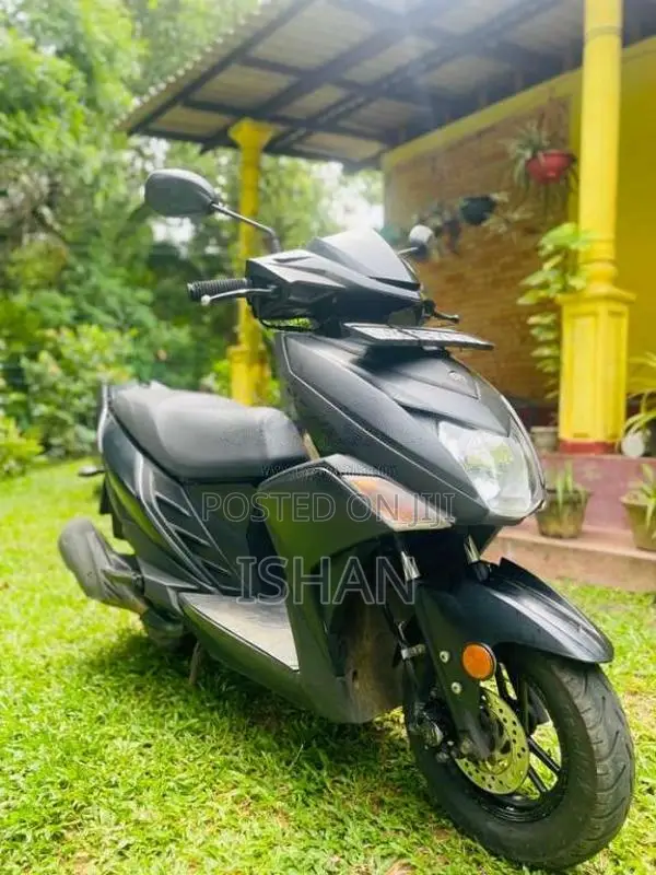 Yamaha Ray ZR 2018 Motorbike (Used)