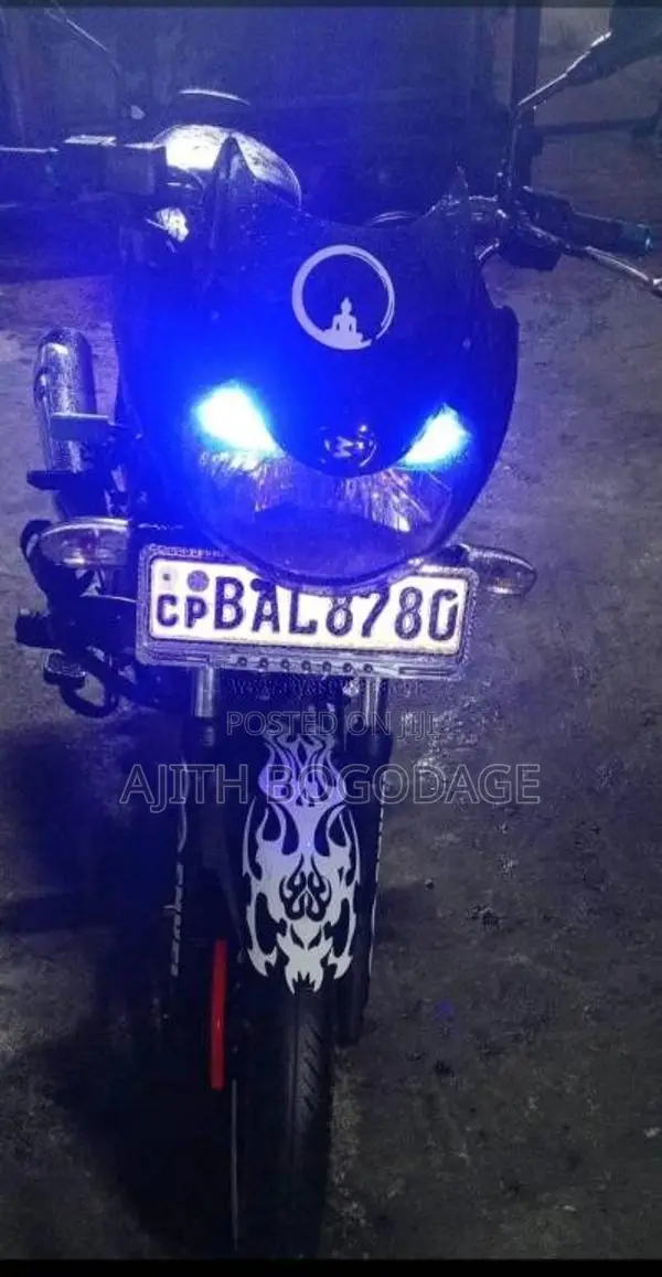 Bajaj Discover 2013 Motorbike (Used)