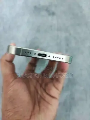 Apple iPhone 15 Pro (Used)