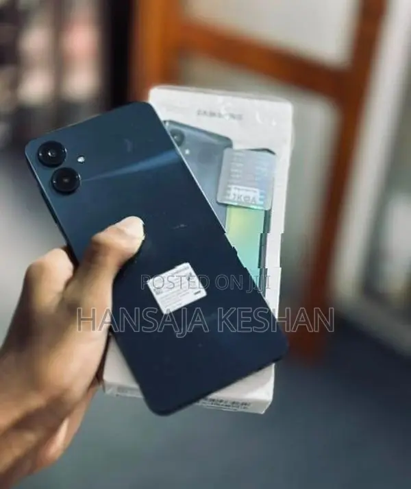 Samsung Galaxy A6 (Used)