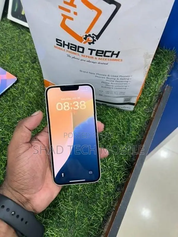 Apple iPhone 14 128GB (Used)