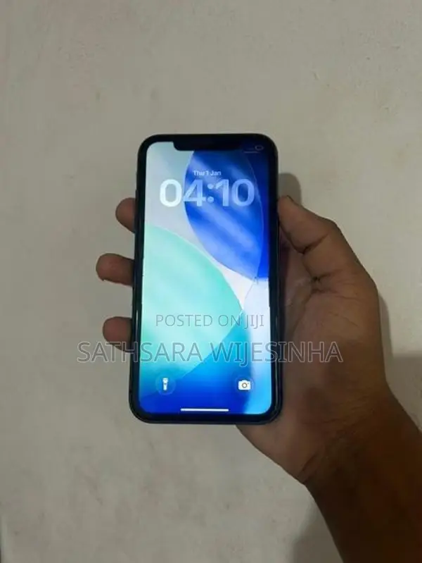Apple iPhone 11 128GB (Used)