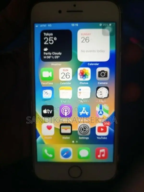 Apple iPhone 8 (Used)