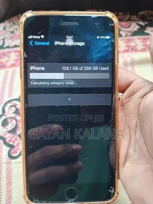 Apple iPhone 8 Plus (Used)