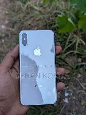 Apple iPhone XS (Used)