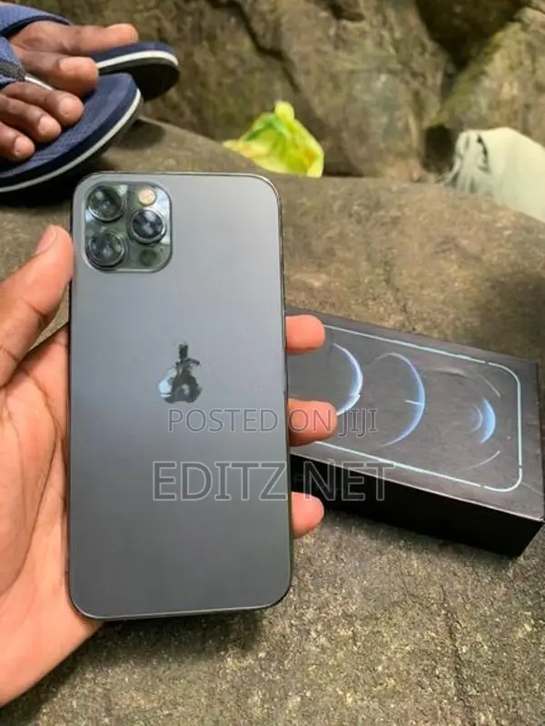 Apple iPhone 12 Pro (Used)