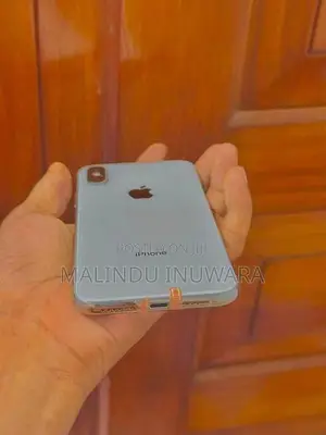 Apple iPhone XS (Used)