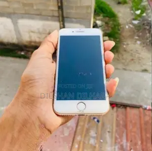Apple iPhone 8 (Used)