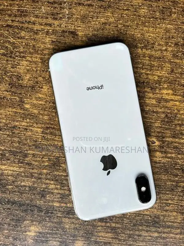 Apple iPhone X (Used)