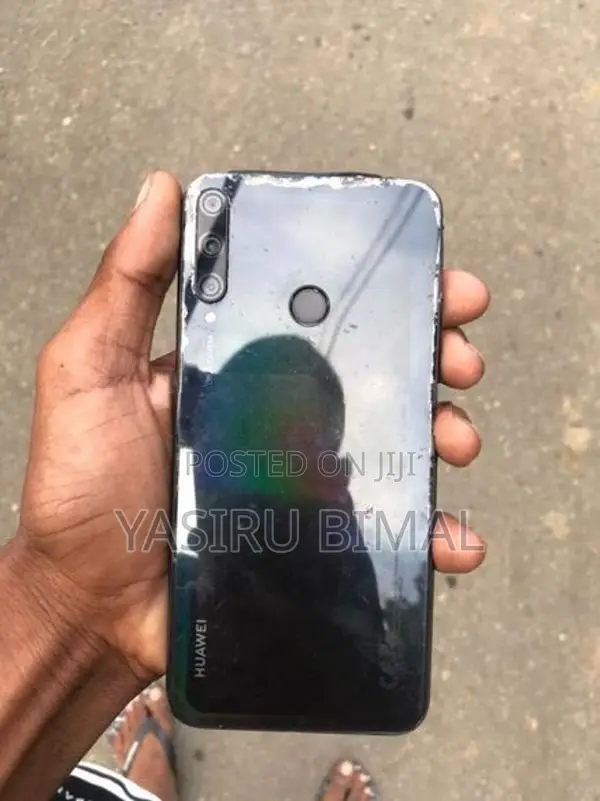 Huawei Y7p (Used)