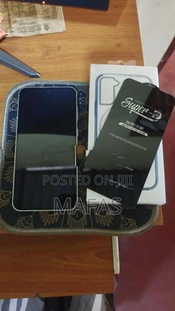 Samsung Galaxy S23 FE (Used)