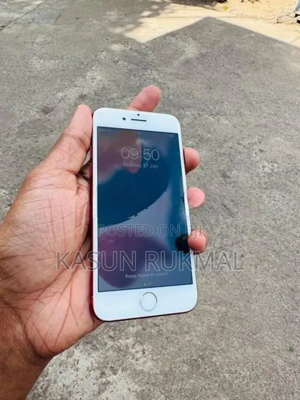 Apple iPhone 7 (Used)