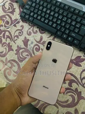 Apple iPhone XS Max (Used)