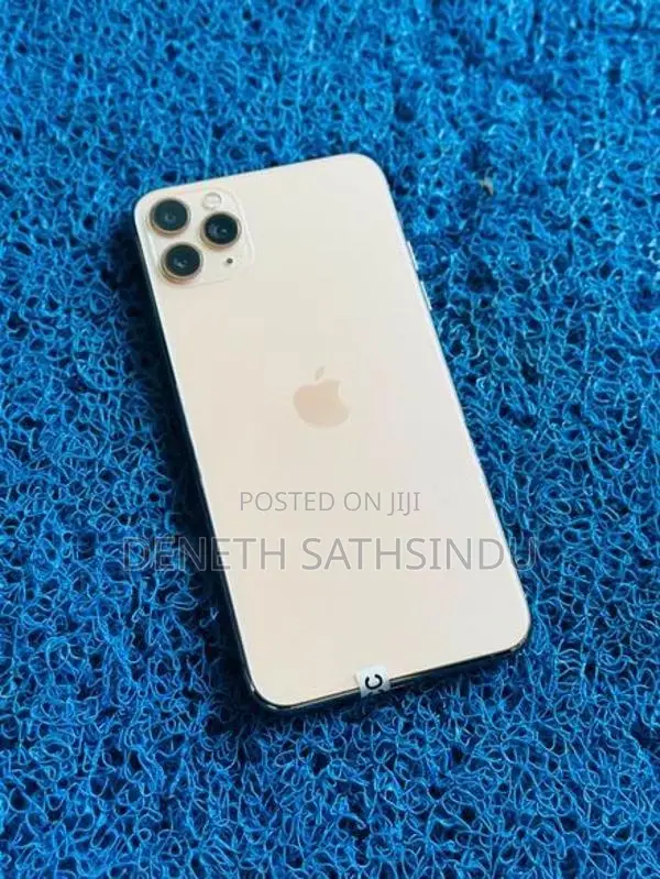 Apple iPhone 11 Pro Max 512GB (Used)