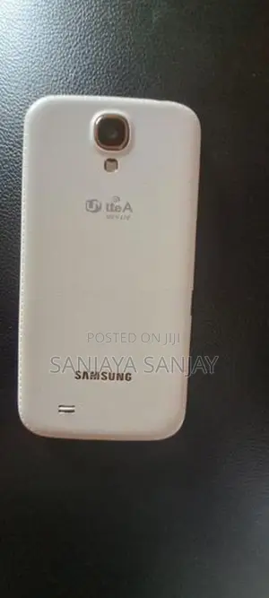 Samsung Galaxy S4 (Used)