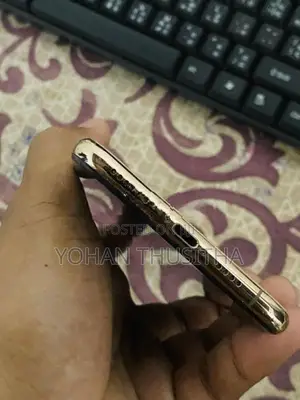 Apple iPhone XS Max (Used)