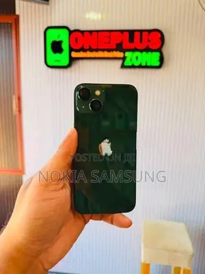 Apple iPhone 13 128GB (Used)