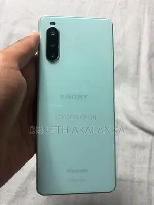 Sony Xperia 10 II (Used)