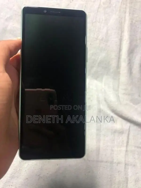 Sony Xperia 10 II (Used)