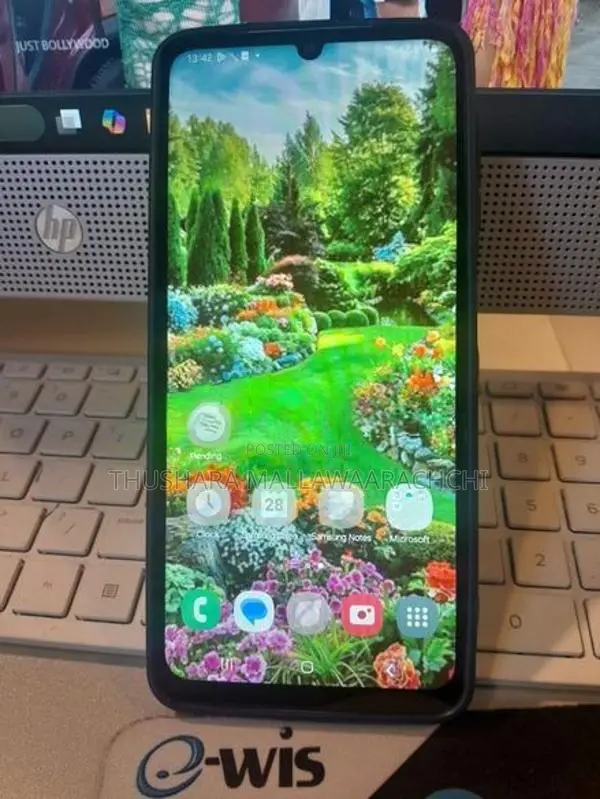 Samsung Galaxy A06 (Used)