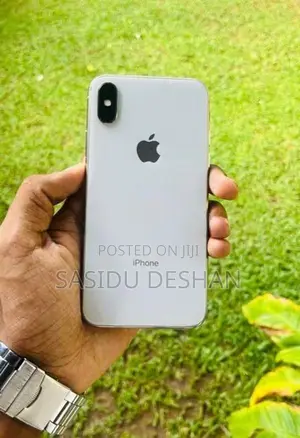 Apple iPhone X (Used)
