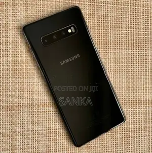 Samsung Galaxy S10 5G 256 8GB (Used)