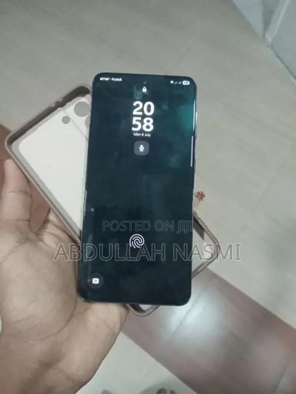Samsung Galaxy S21 (Used)