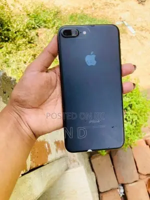 Apple iPhone 7 Plus (Used)