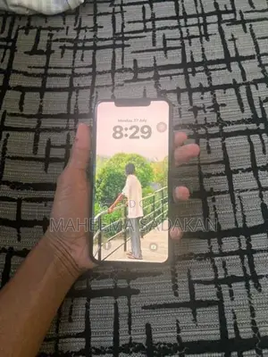 Apple iPhone XS Max 64GB (Used)