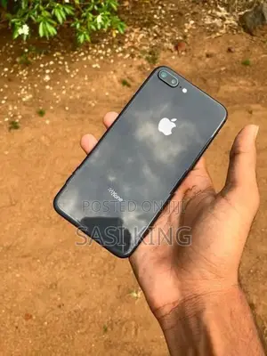 Apple iPhone 8 Plus (Used)