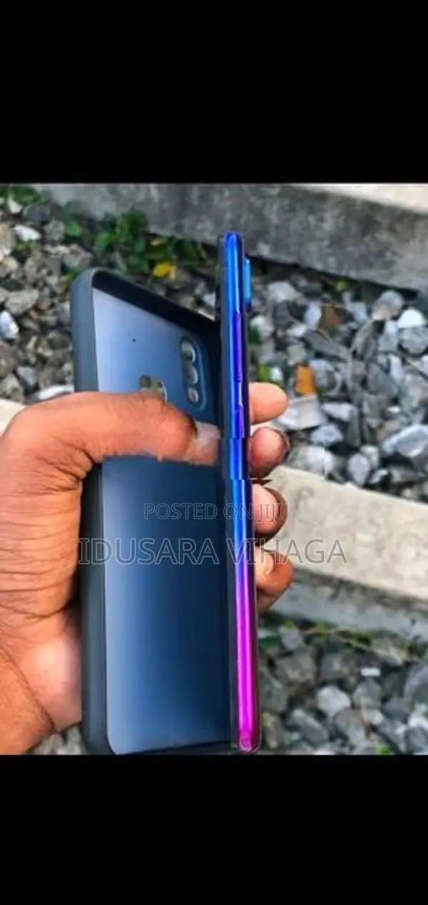 Vivo Y95 (Used)
