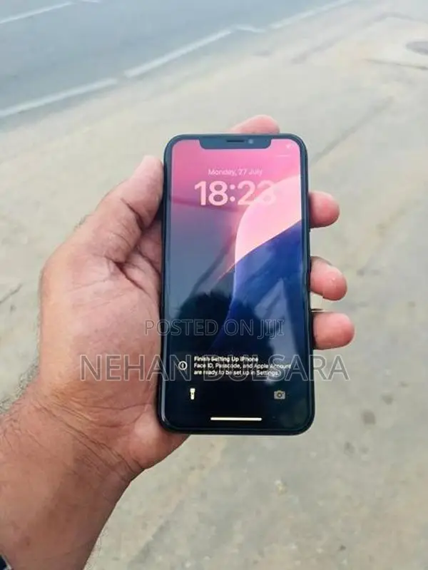 Apple iPhone XS (Used)
