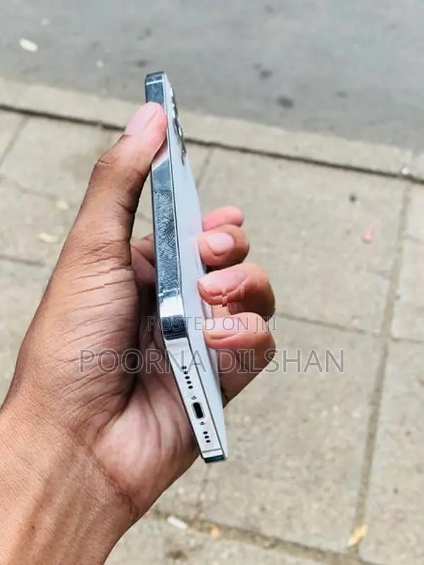 Apple iPhone 12 Pro (Used)