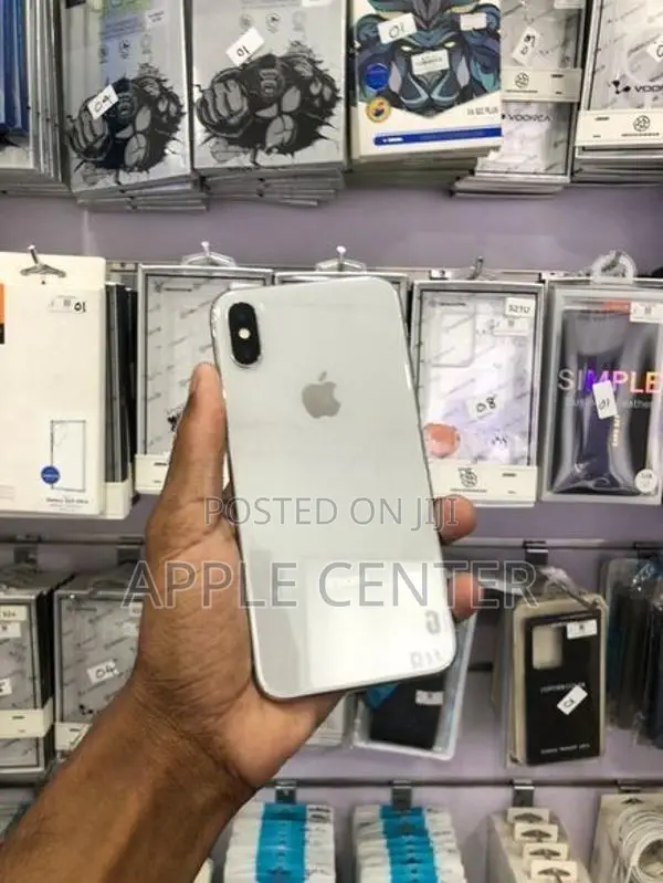Apple iPhone X (Used)