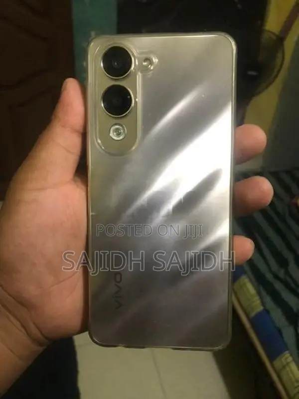 Vivo Y04 4gb ram 256gb storag (Used)