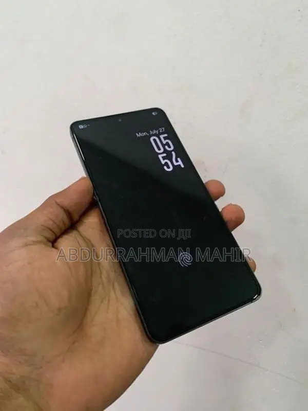 Samsung Galaxy S25 (Used)